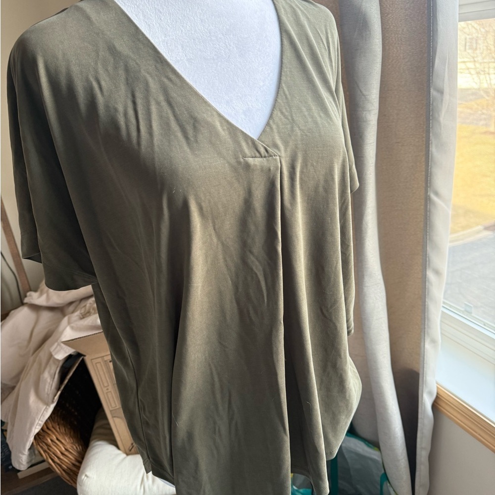 Evereve Green Modal Blouse Relaxed Fit